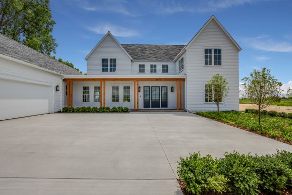 Cost of Driveway Refinishing in Montgomery