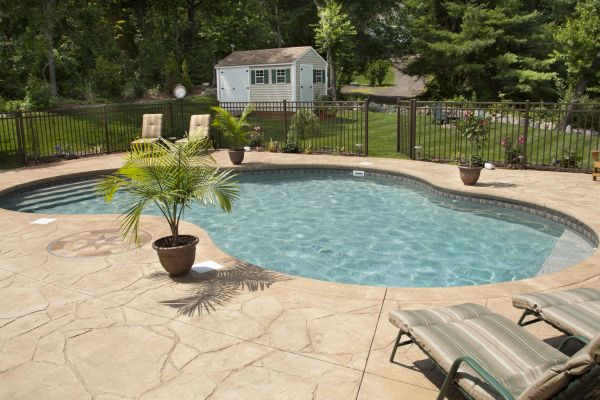 Cost of Pool Deck Resurfacing in Montgomery